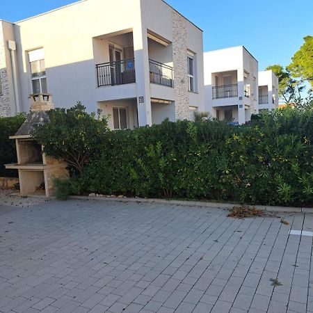 Apartman Lozancic 维尔 外观 照片