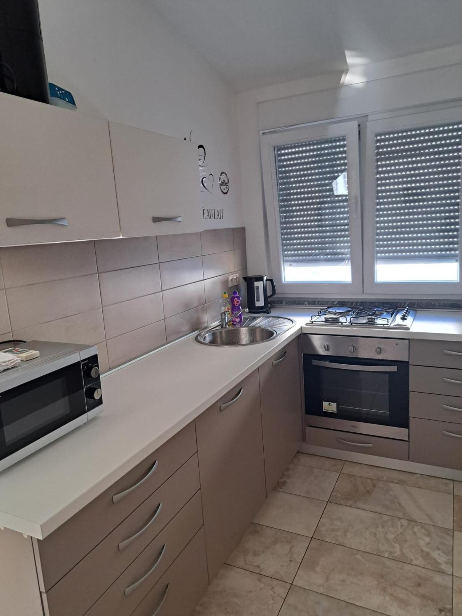 Apartman Lozancic 维尔 外观 照片